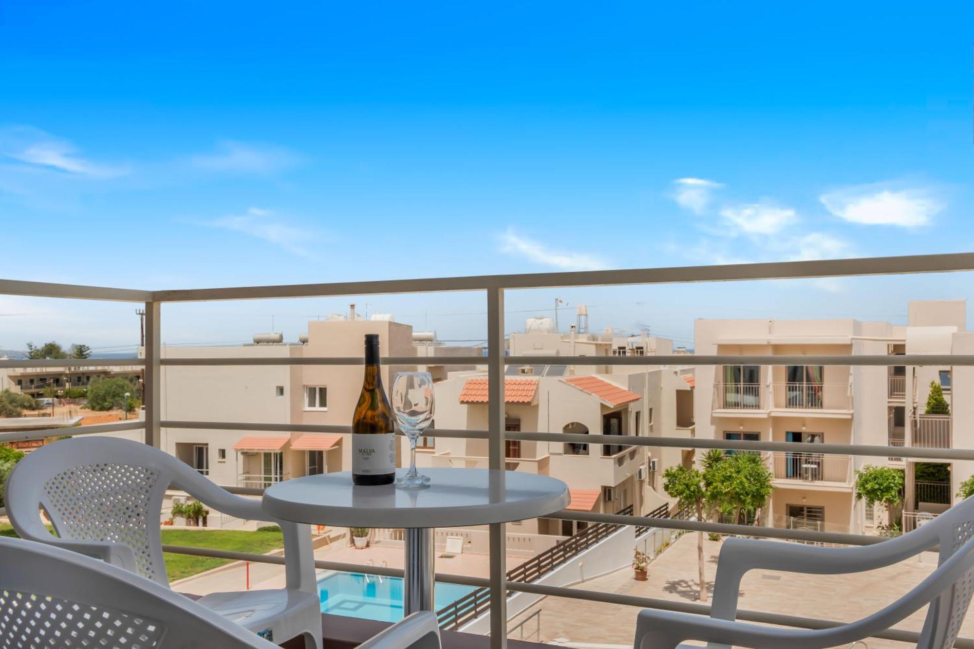 Creta Verano Hotel Malia Exterior foto
