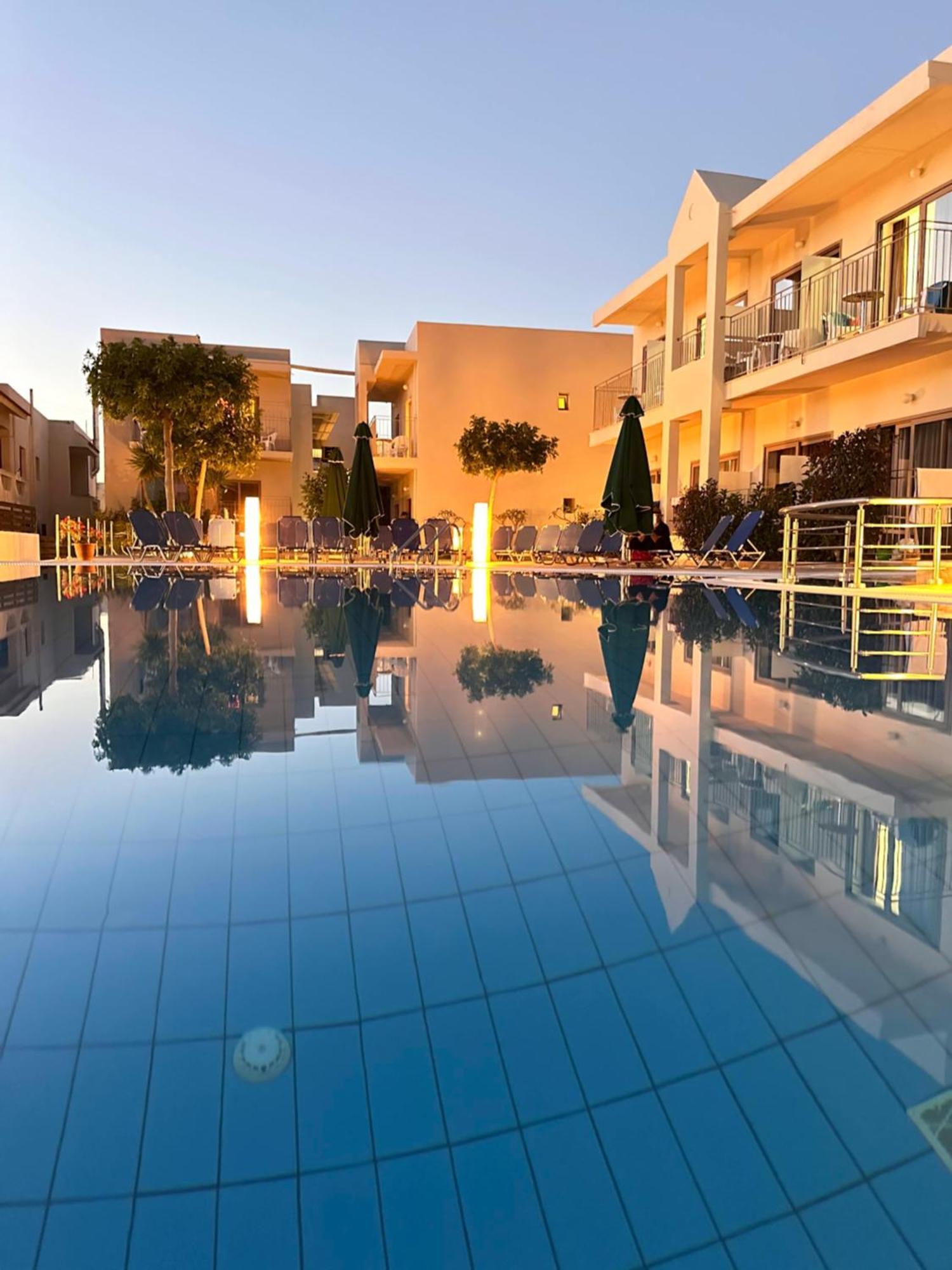 Creta Verano Hotel Malia Exterior foto